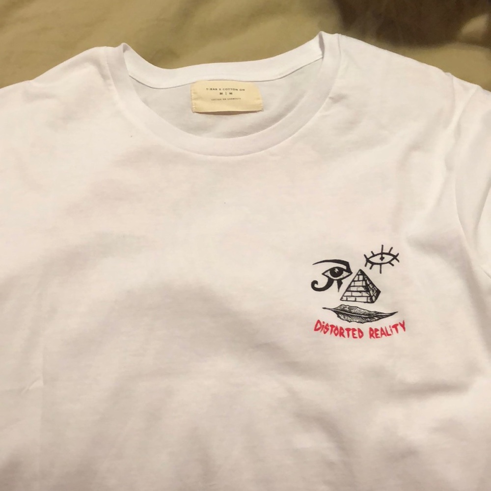 Medium men v neck
